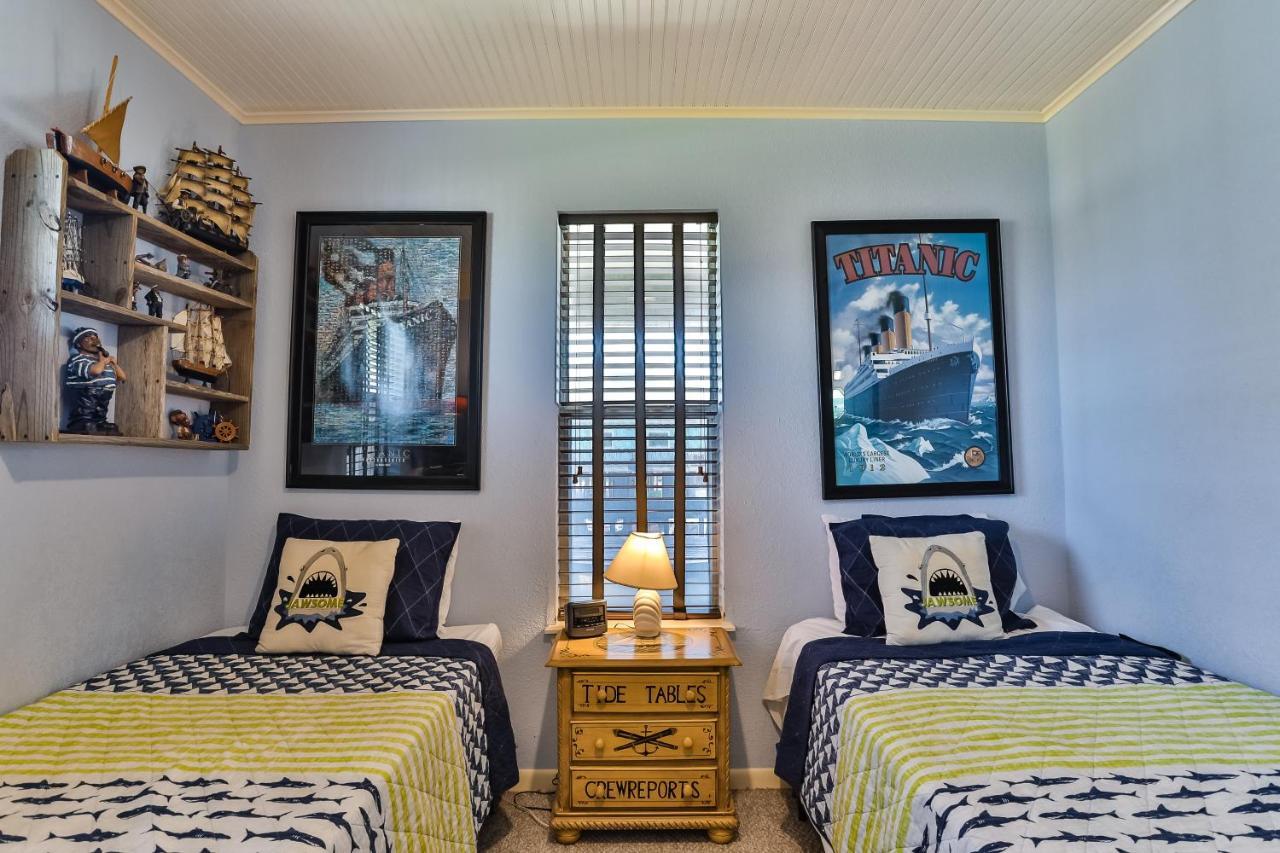 Escape From The Storm Villa Bolivar Peninsula Exterior photo